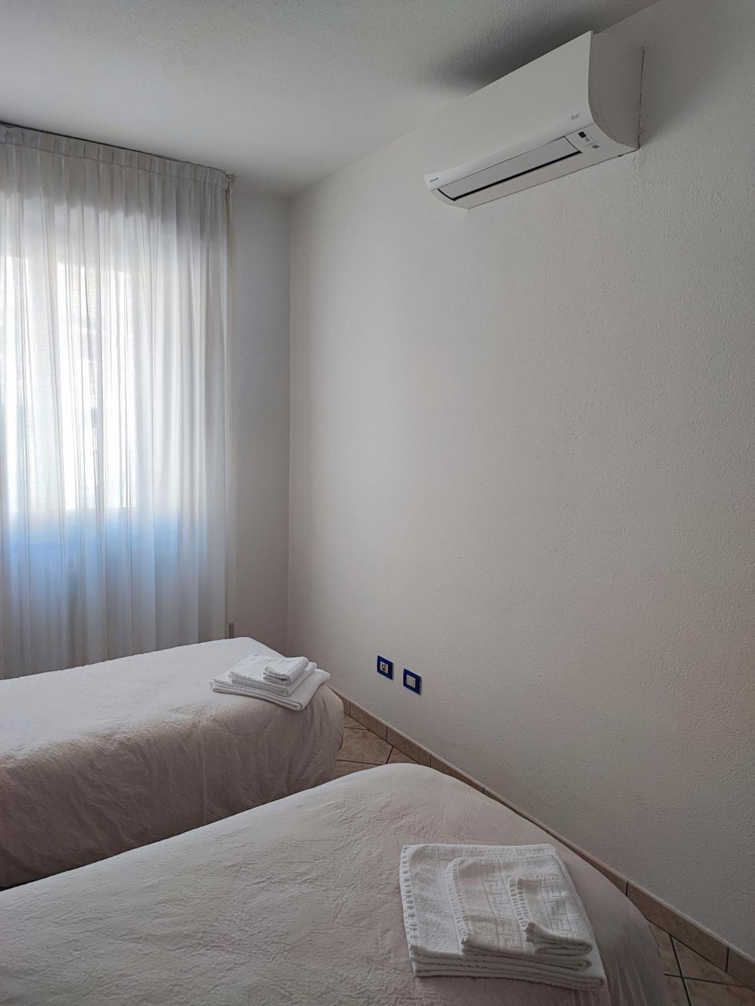 Il Girasole Apartment Тирано Екстериор снимка